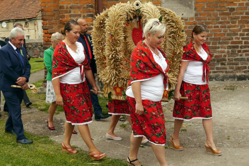 Dożynki wiejskie w Gierszowicach