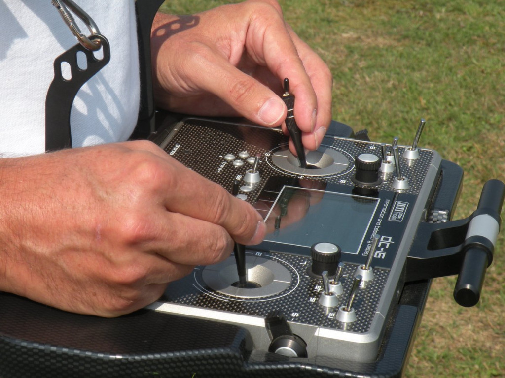 Mistrzostwa Polski Modeli Akrobacyjnych w klasie F3A w Lipowej pod Grodkowem