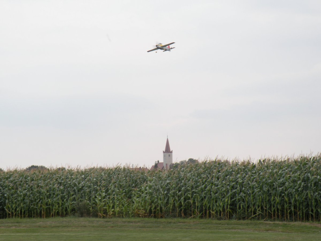 Mistrzostwa Polski Modeli Akrobacyjnych w klasie F3A w Lipowej pod Grodkowem