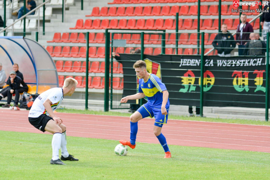 Stal - BKS Stal Bielsko-Biała 2:1