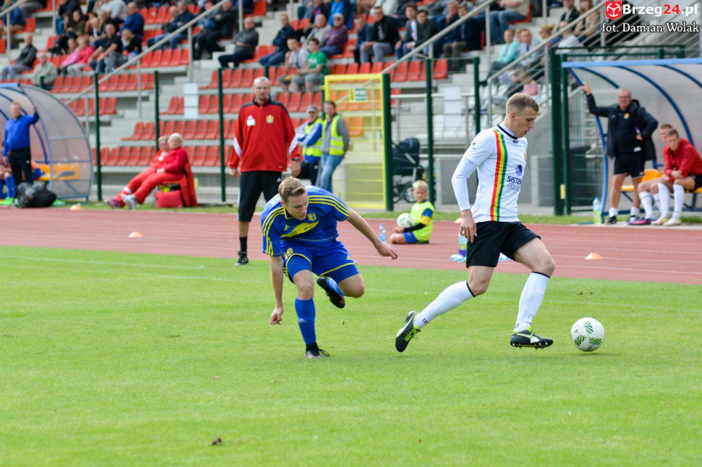 Stal - BKS Stal Bielsko-Biała 2:1