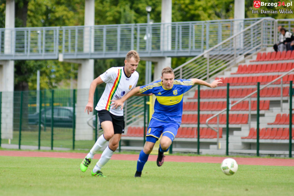 Stal - BKS Stal Bielsko-Biała 2:1