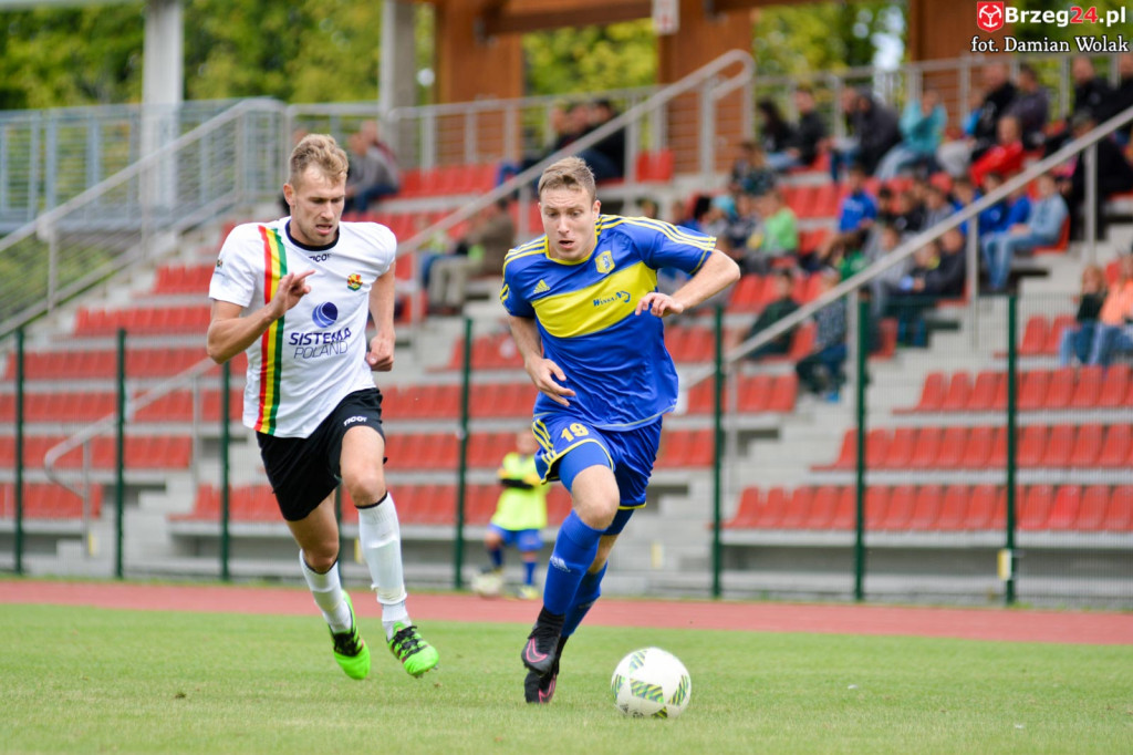 Stal - BKS Stal Bielsko-Biała 2:1