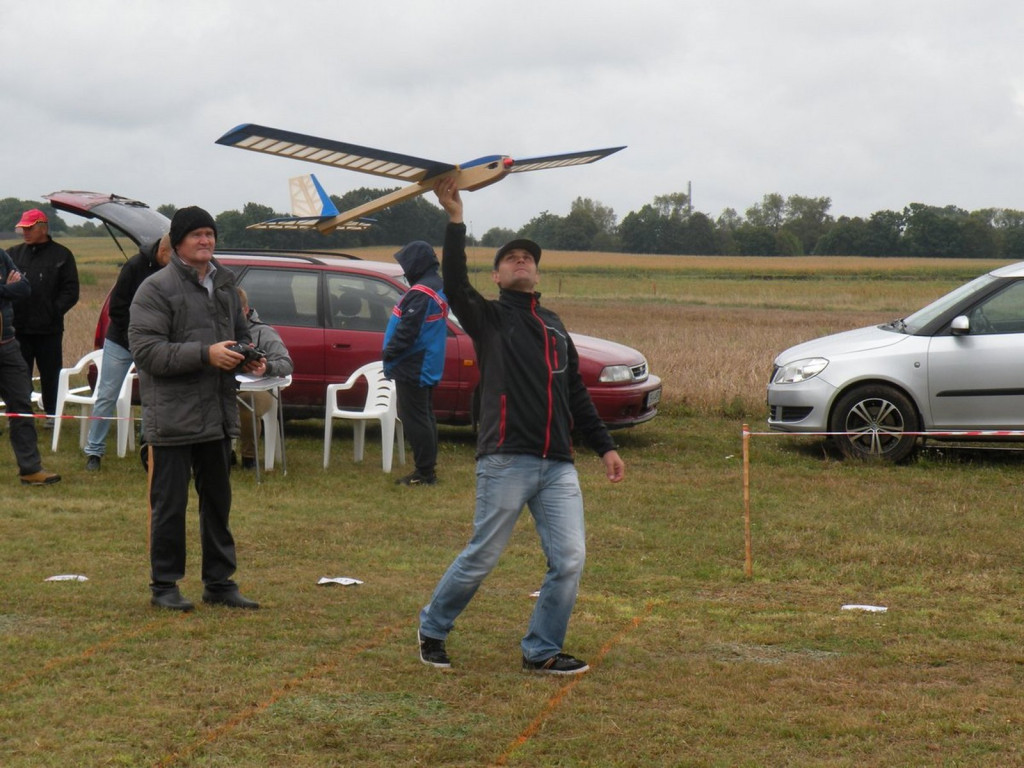Trzecia runda XX Zawodów Modeli Szybowców i Motoszybowców o Puchar 