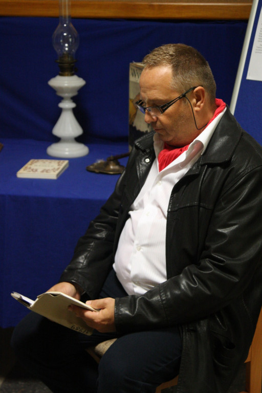 Ósemka czytała Wesele