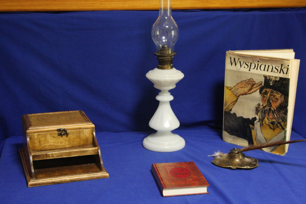 Ósemka czytała Wesele