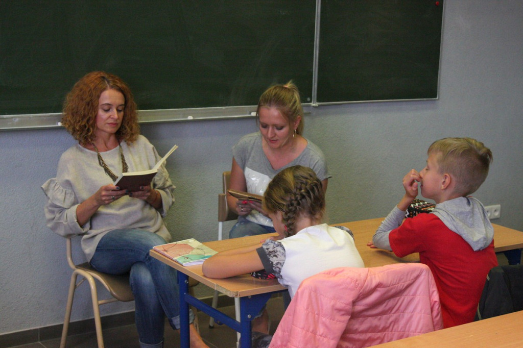 Ósemka czytała Wesele