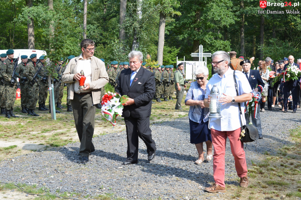 71. rocznica mordu Żołnierzy Wyklętych w Starym Grodkowie [fotorelacja]