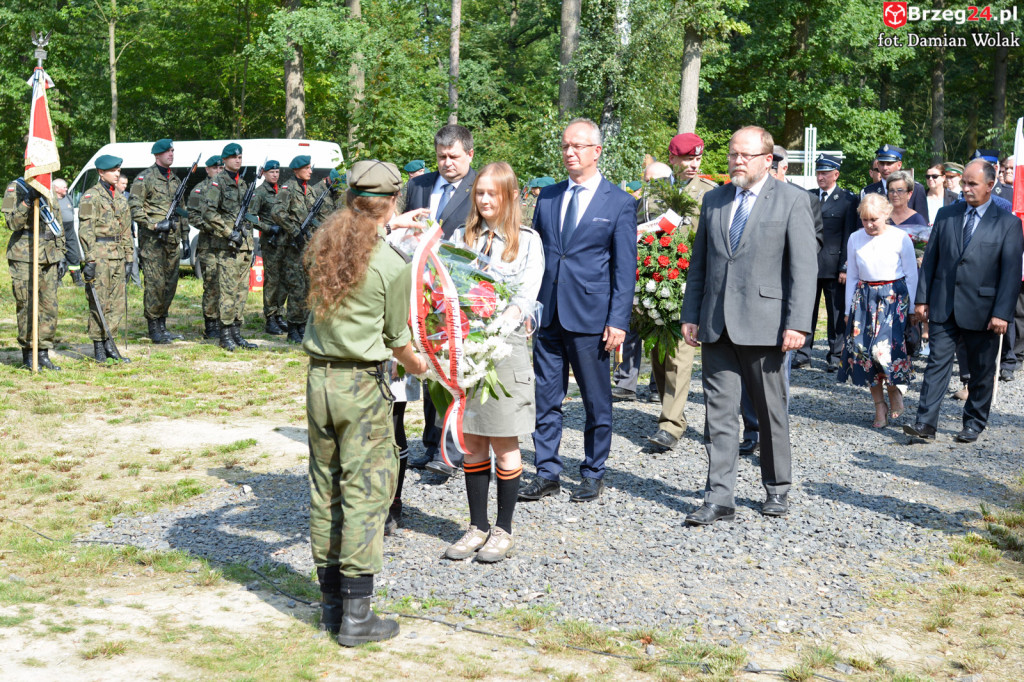 71. rocznica mordu Żołnierzy Wyklętych w Starym Grodkowie [fotorelacja]