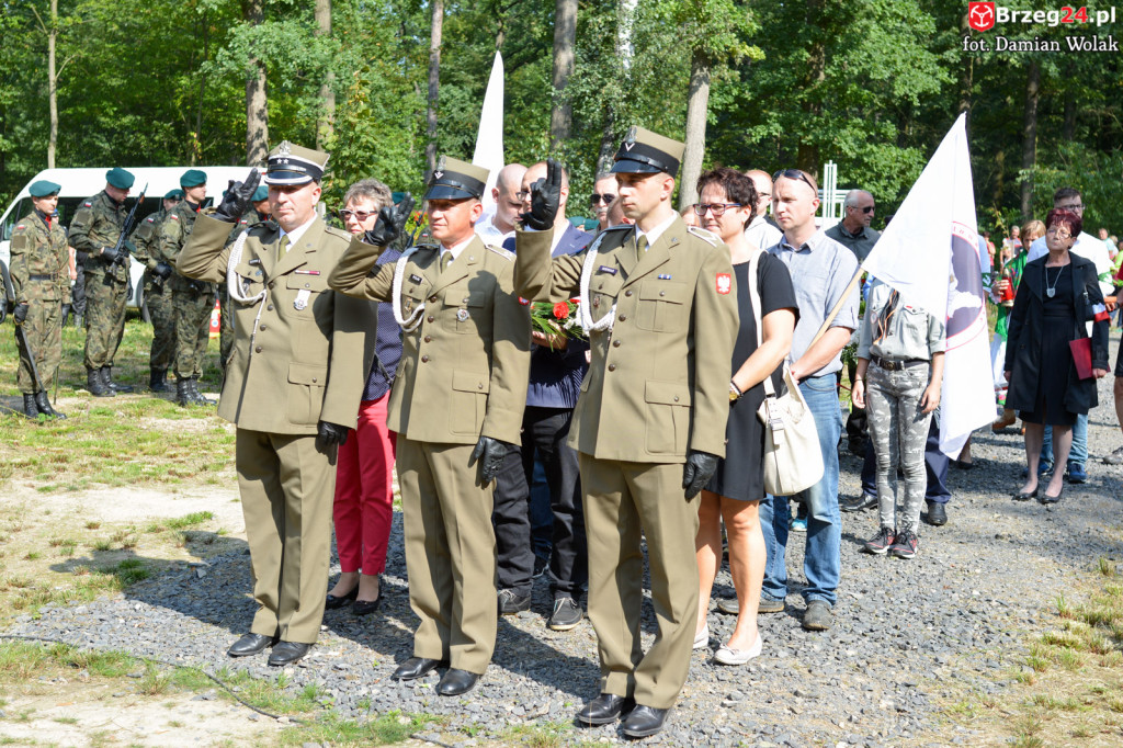71. rocznica mordu Żołnierzy Wyklętych w Starym Grodkowie [fotorelacja]