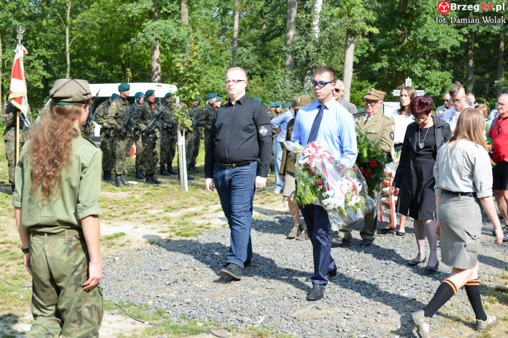 71. rocznica mordu Żołnierzy Wyklętych w Starym Grodkowie [fotorelacja]