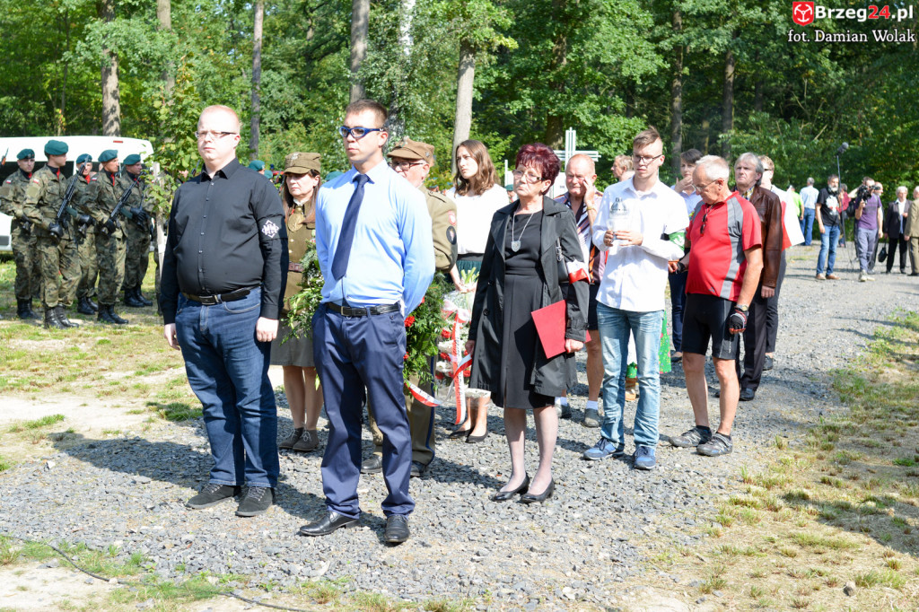71. rocznica mordu Żołnierzy Wyklętych w Starym Grodkowie [fotorelacja]