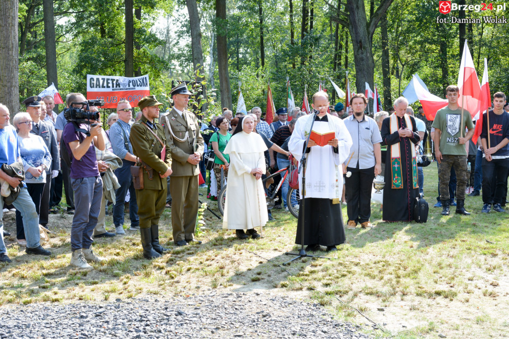 71. rocznica mordu Żołnierzy Wyklętych w Starym Grodkowie [fotorelacja]