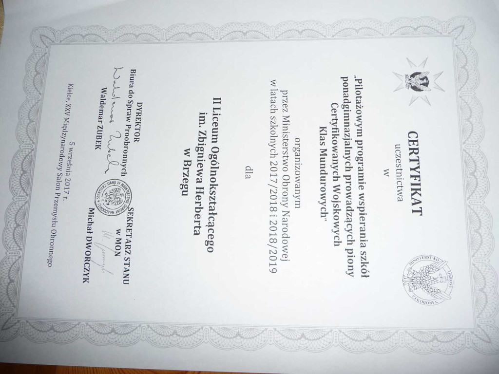 Zlot Klas Mundurowych na Międzynarodowych Targach Przemysłu Obronnego