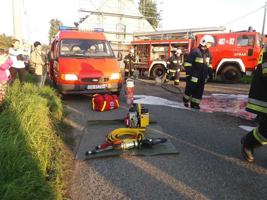 Pożar szkoły w Michałowie i czołowe zderzenie dwóch pojazdów [zdjęcia]