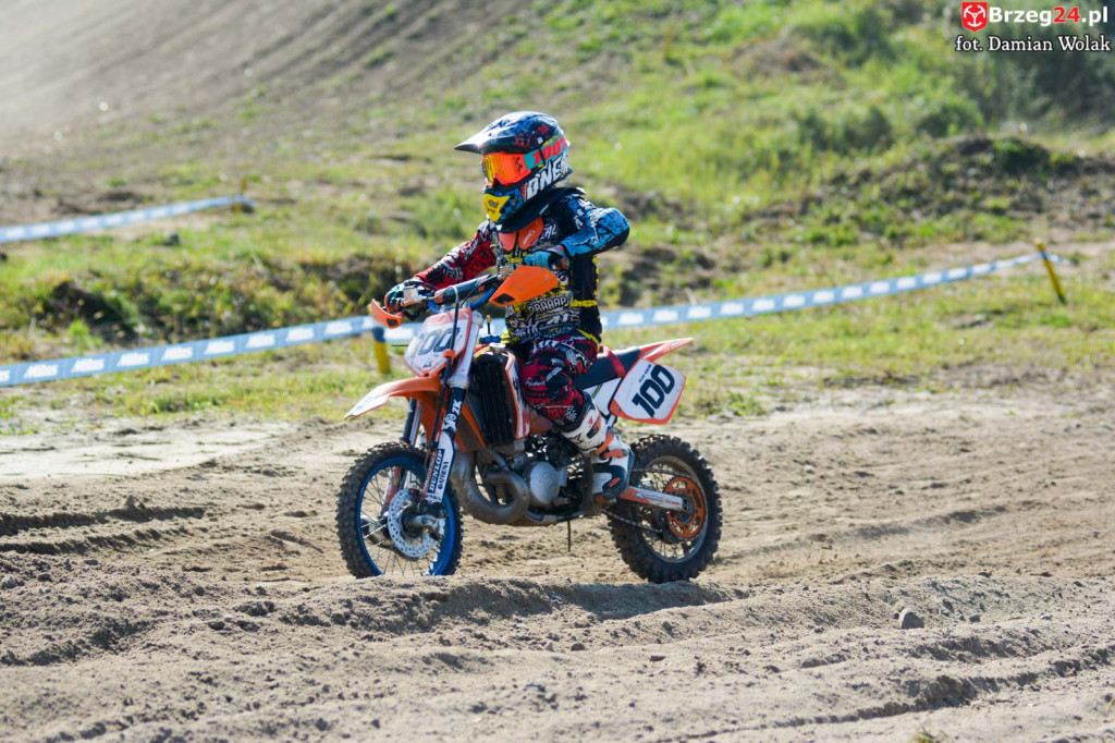 Motocross powrócił do Grodkowa. Ryk silników przyciągnął wielu kibiców [fotorelacja]
