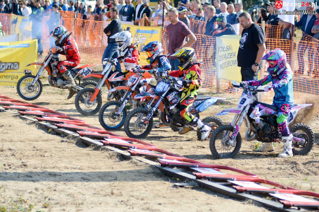 Motocross powrócił do Grodkowa. Ryk silników przyciągnął wielu kibiców [fotorelacja]