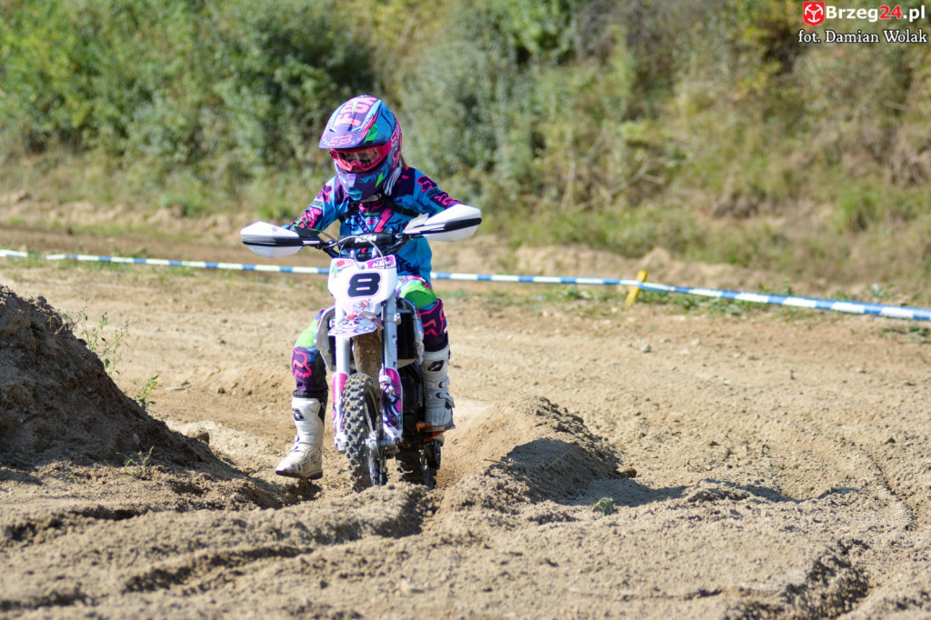 Motocross powrócił do Grodkowa. Ryk silników przyciągnął wielu kibiców [fotorelacja]