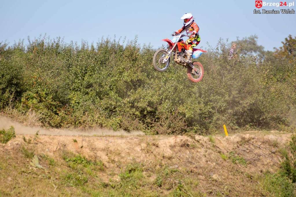 Motocross powrócił do Grodkowa. Ryk silników przyciągnął wielu kibiców [fotorelacja]