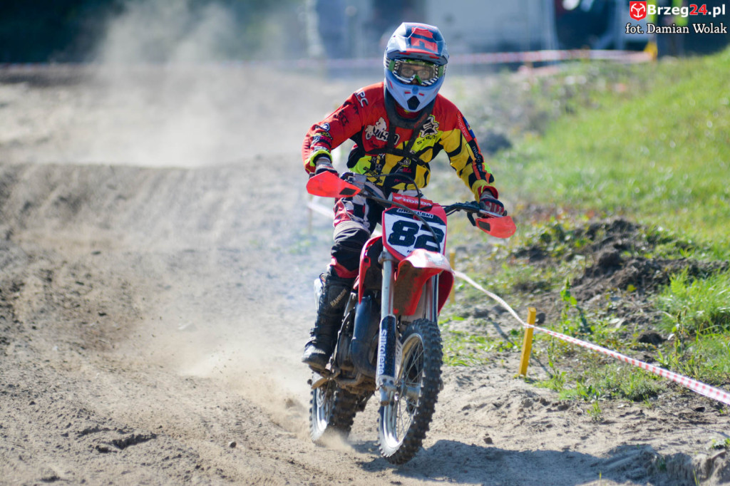 Motocross powrócił do Grodkowa. Ryk silników przyciągnął wielu kibiców [fotorelacja]