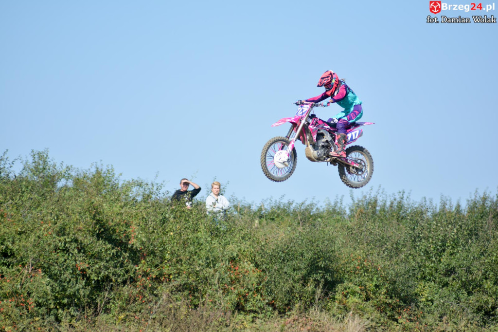 Motocross powrócił do Grodkowa. Ryk silników przyciągnął wielu kibiców [fotorelacja]