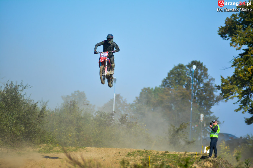 Motocross powrócił do Grodkowa. Ryk silników przyciągnął wielu kibiców [fotorelacja]