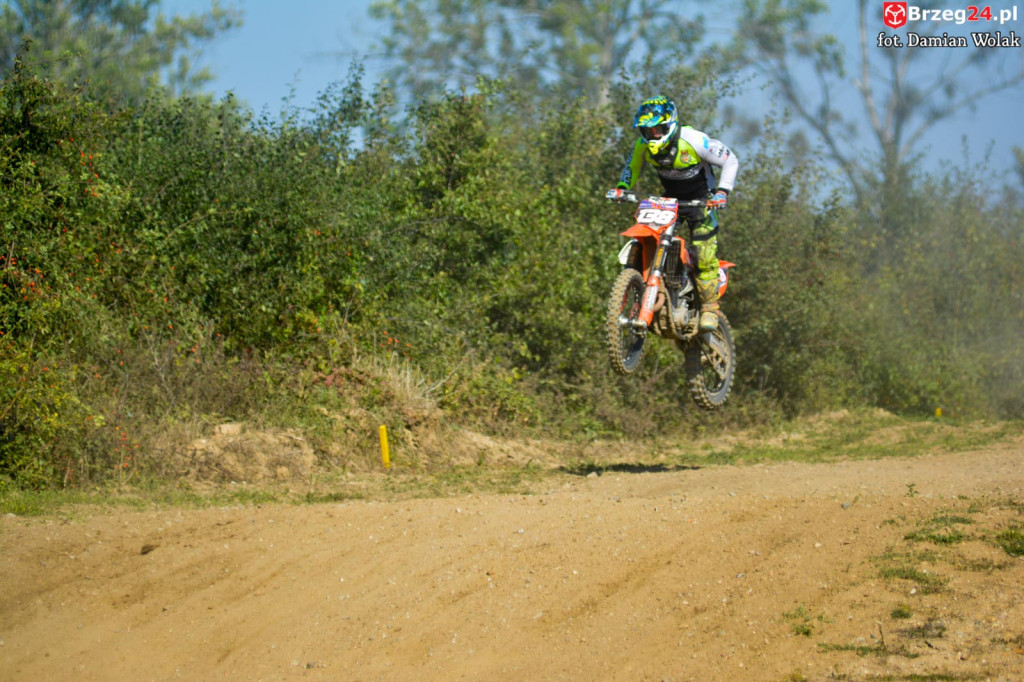 Motocross powrócił do Grodkowa. Ryk silników przyciągnął wielu kibiców [fotorelacja]