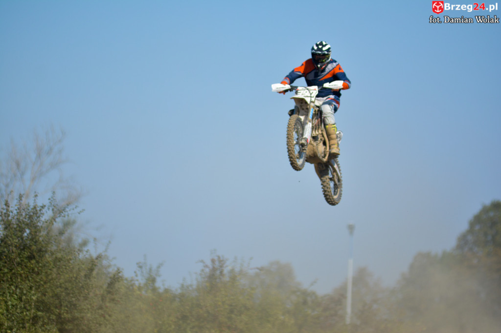 Motocross powrócił do Grodkowa. Ryk silników przyciągnął wielu kibiców [fotorelacja]