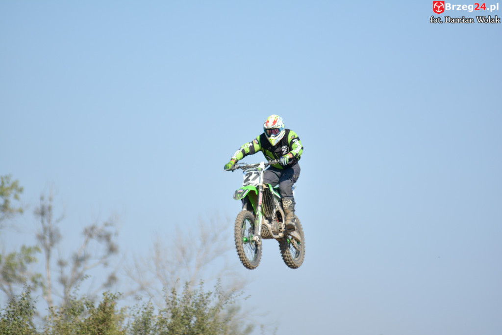 Motocross powrócił do Grodkowa. Ryk silników przyciągnął wielu kibiców [fotorelacja]