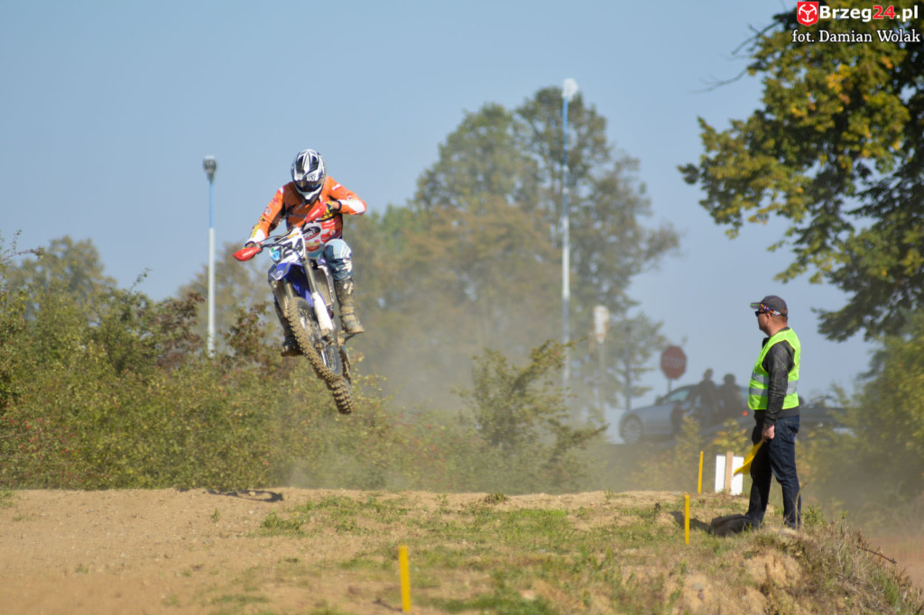 Motocross powrócił do Grodkowa. Ryk silników przyciągnął wielu kibiców [fotorelacja]