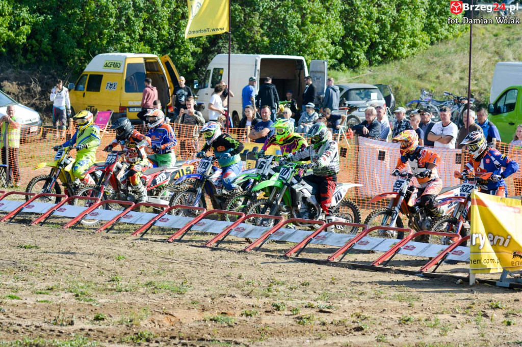 Motocross powrócił do Grodkowa. Ryk silników przyciągnął wielu kibiców [fotorelacja]