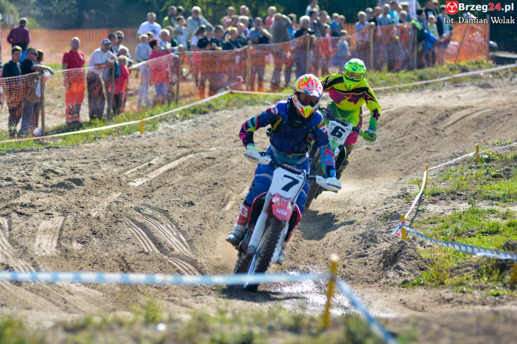 Motocross powrócił do Grodkowa. Ryk silników przyciągnął wielu kibiców [fotorelacja]