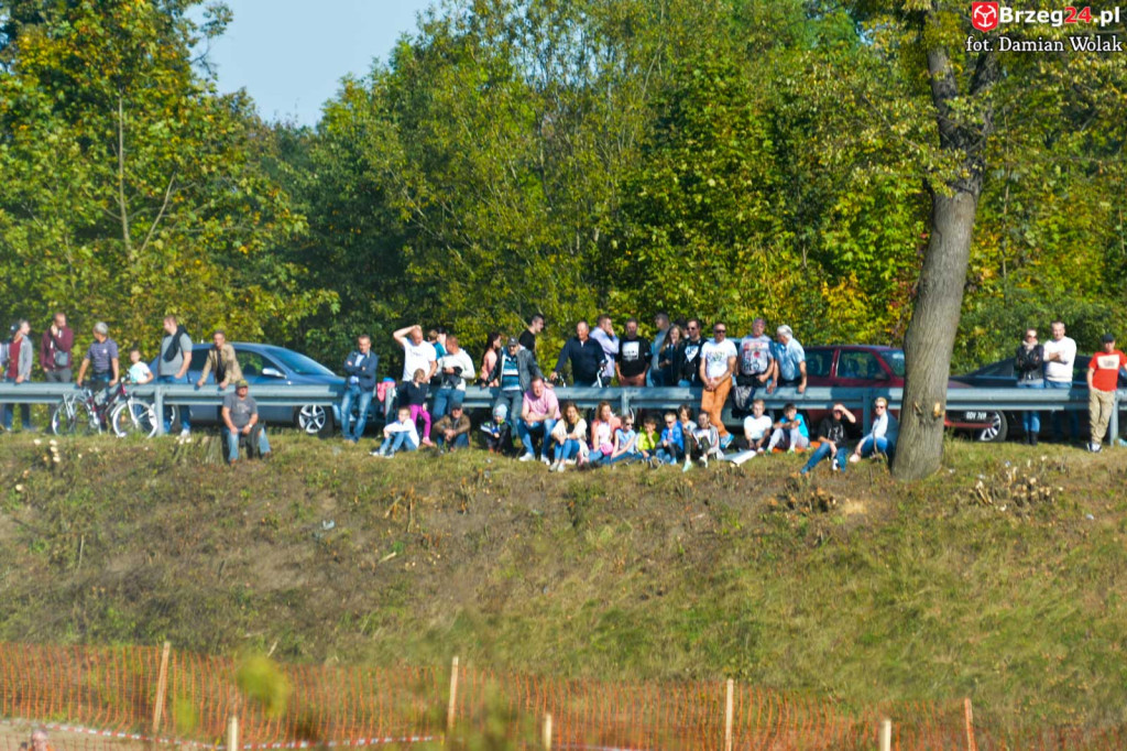 Motocross powrócił do Grodkowa. Ryk silników przyciągnął wielu kibiców [fotorelacja]