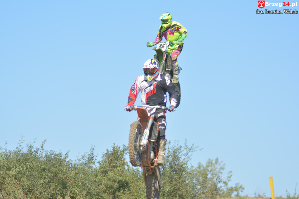 Motocross powrócił do Grodkowa. Ryk silników przyciągnął wielu kibiców [fotorelacja]