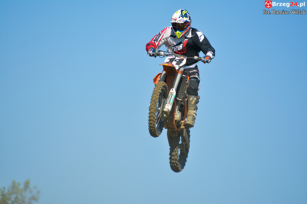 Motocross powrócił do Grodkowa. Ryk silników przyciągnął wielu kibiców [fotorelacja]