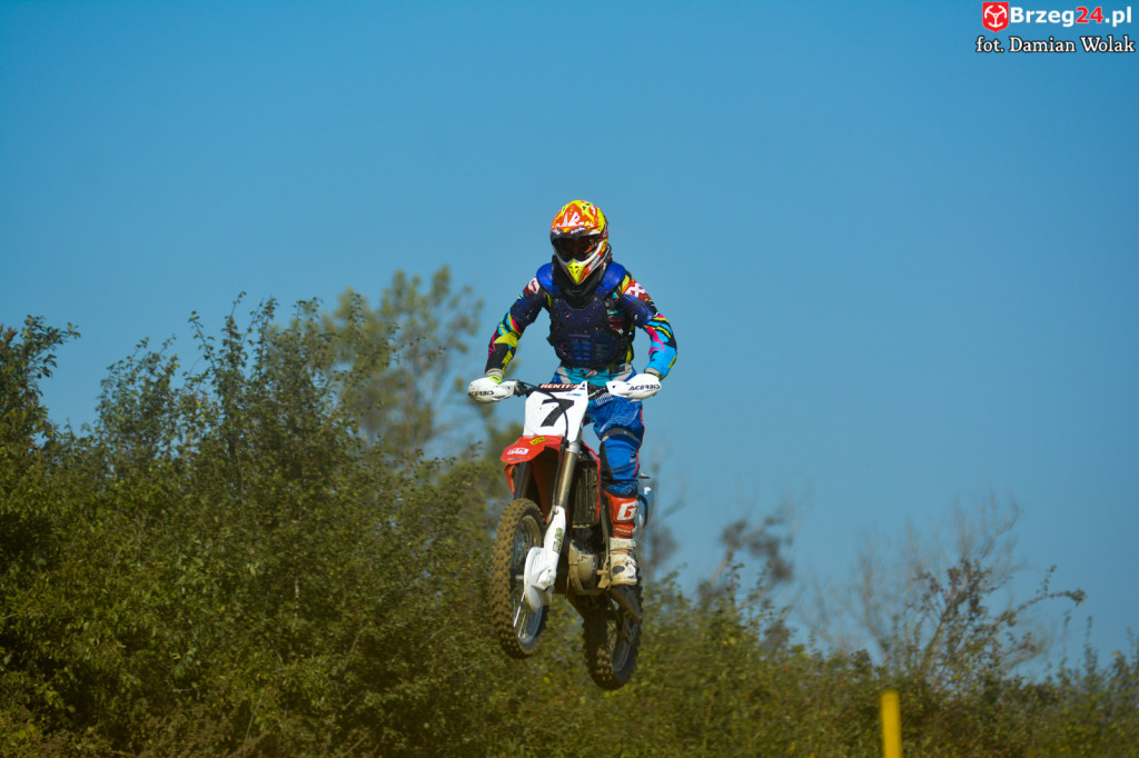 Motocross powrócił do Grodkowa. Ryk silników przyciągnął wielu kibiców [fotorelacja]