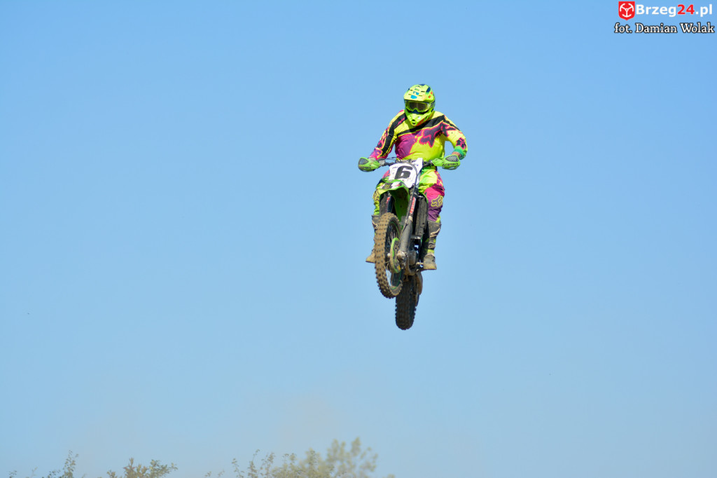 Motocross powrócił do Grodkowa. Ryk silników przyciągnął wielu kibiców [fotorelacja]