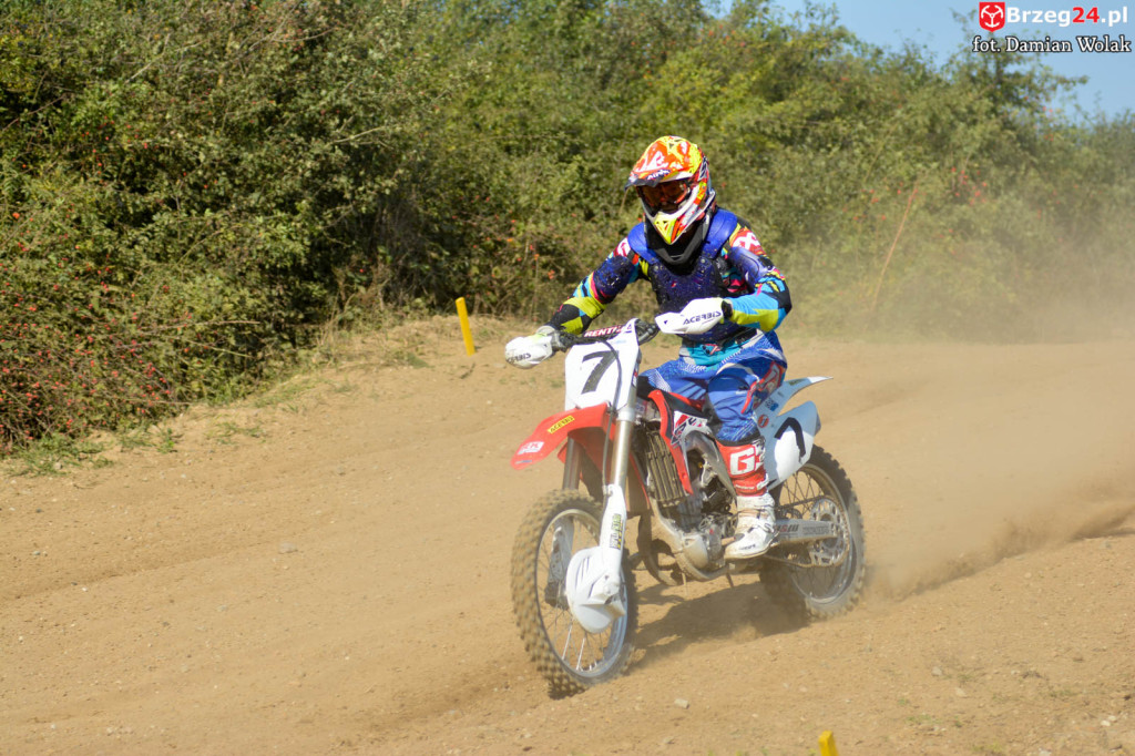 Motocross powrócił do Grodkowa. Ryk silników przyciągnął wielu kibiców [fotorelacja]
