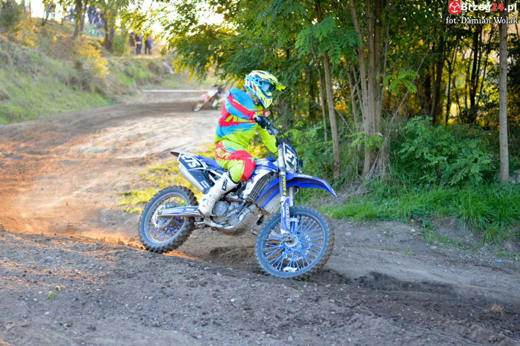 Motocross powrócił do Grodkowa. Ryk silników przyciągnął wielu kibiców [fotorelacja]
