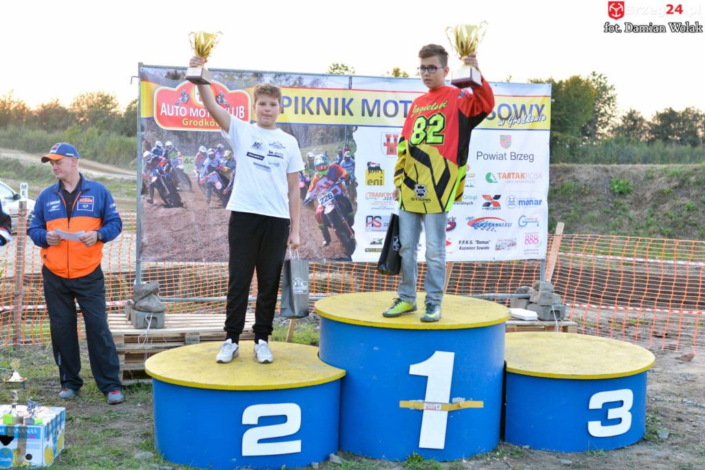 Motocross powrócił do Grodkowa. Ryk silników przyciągnął wielu kibiców [fotorelacja]