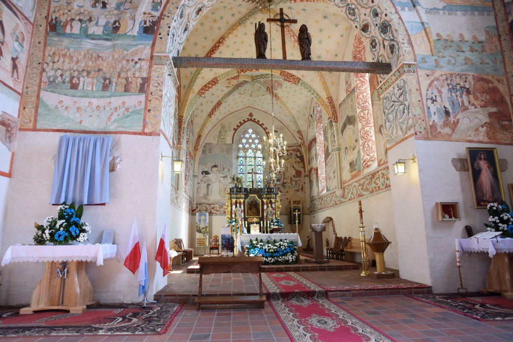 Uroczyste odsłonięcie ikony Matki Boskiej Częstochowskiej w Sanktuarium w Małujowicach