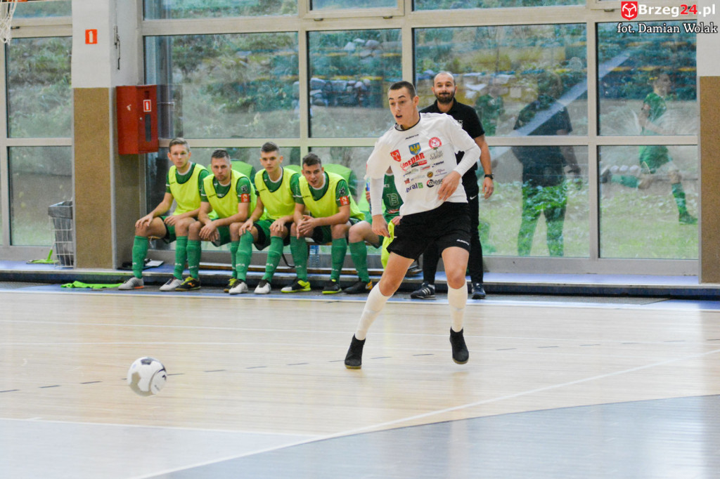 Gredar ponownie z wysoką wygraną. Brzeżanie liderem