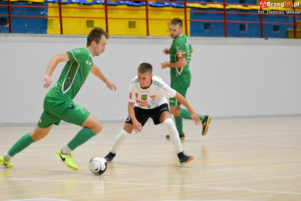 Gredar ponownie z wysoką wygraną. Brzeżanie liderem