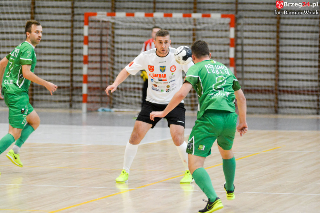 Gredar ponownie z wysoką wygraną. Brzeżanie liderem