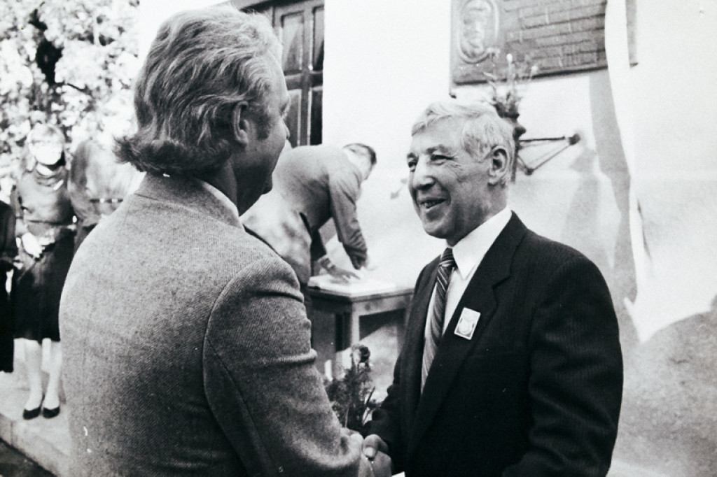 Powstaje książka o ZSR w Żłobiźnie! Włącz się w jej powstanie i napisz swoje wspomnienia