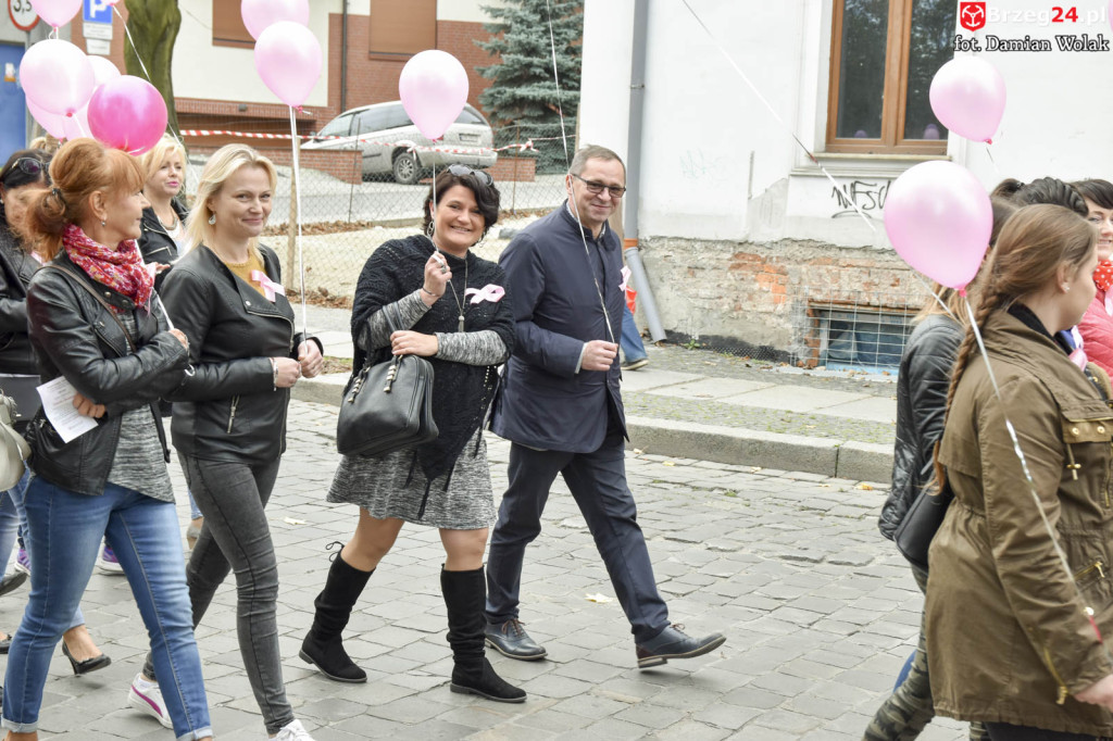 Trzeci Marsz Różowej Wstążki w Brzegu [fotorelacja]