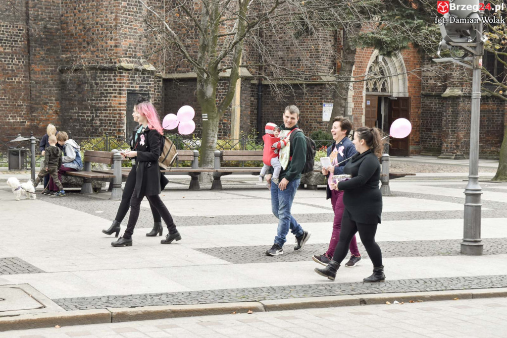Trzeci Marsz Różowej Wstążki w Brzegu [fotorelacja]