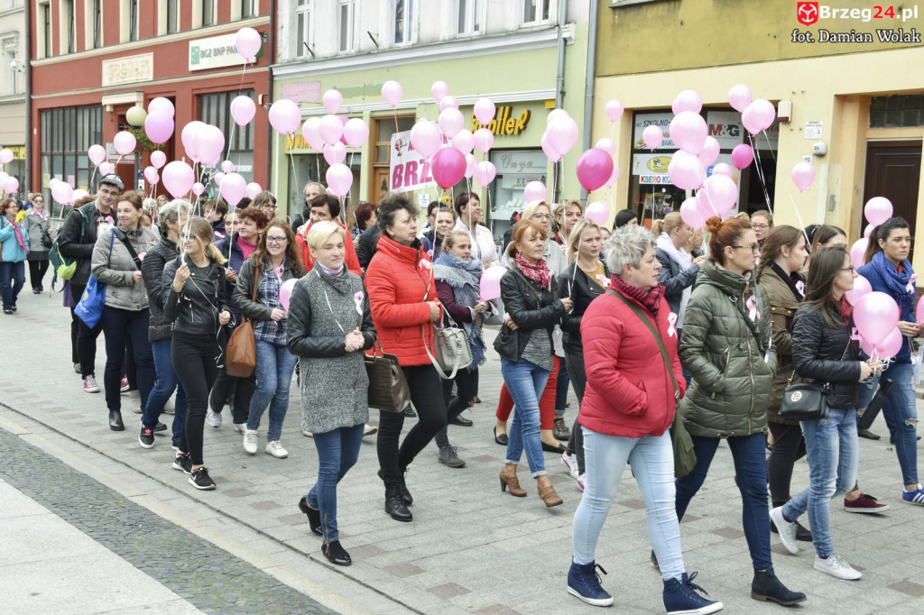 Trzeci Marsz Różowej Wstążki w Brzegu [fotorelacja]