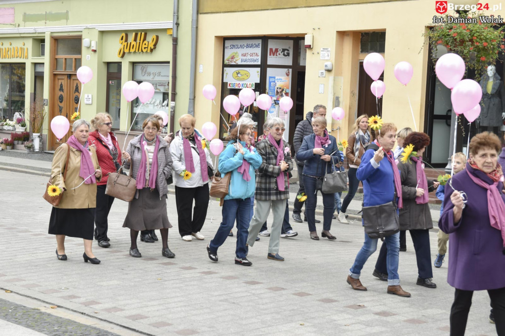 Trzeci Marsz Różowej Wstążki w Brzegu [fotorelacja]