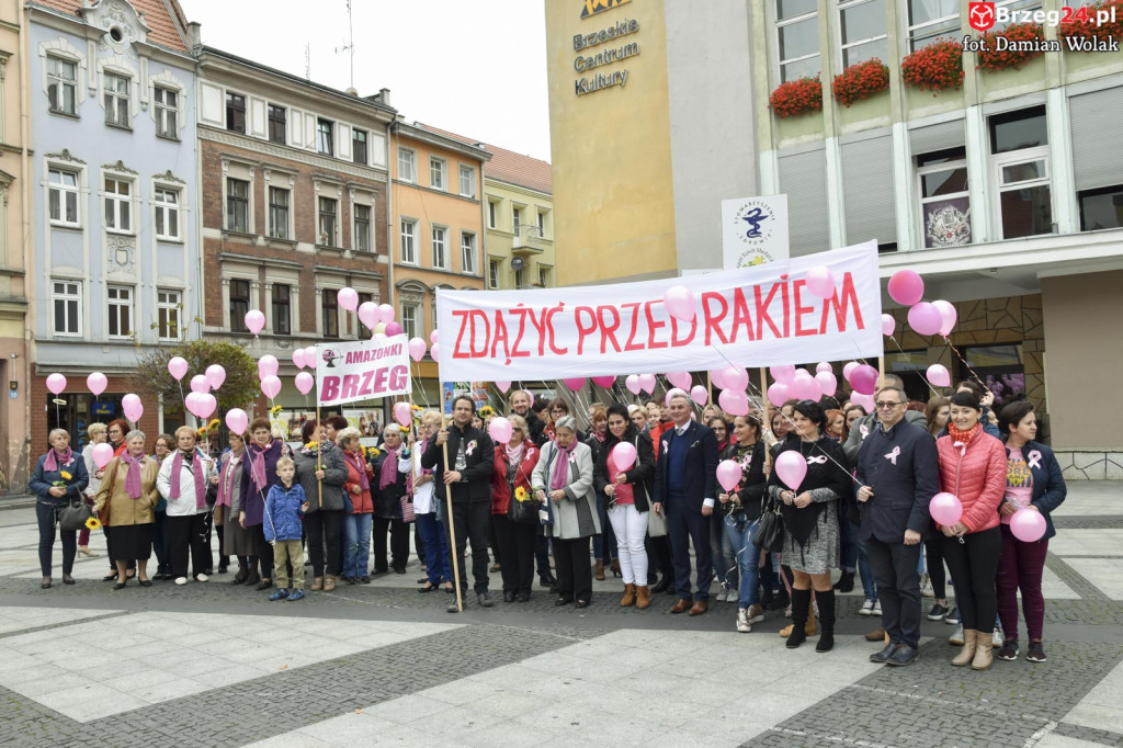 Trzeci Marsz Różowej Wstążki w Brzegu [fotorelacja]